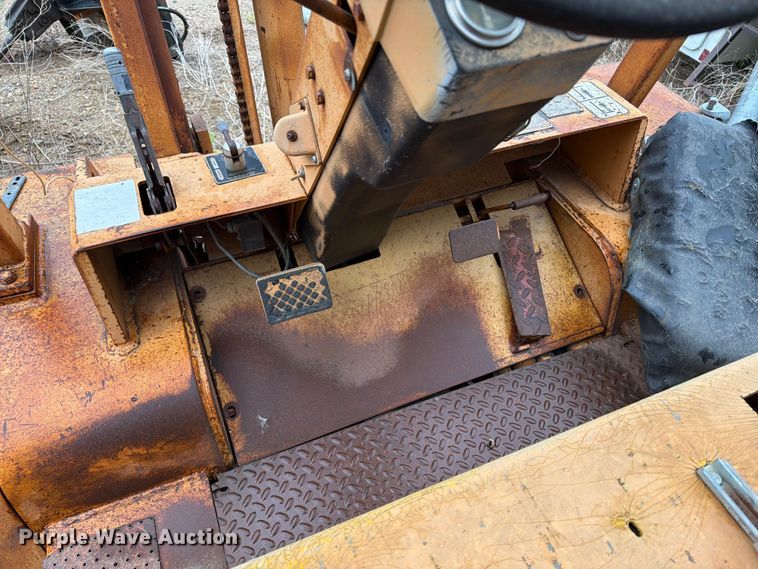 image for item ER1924 Caterpillar V80D forklift