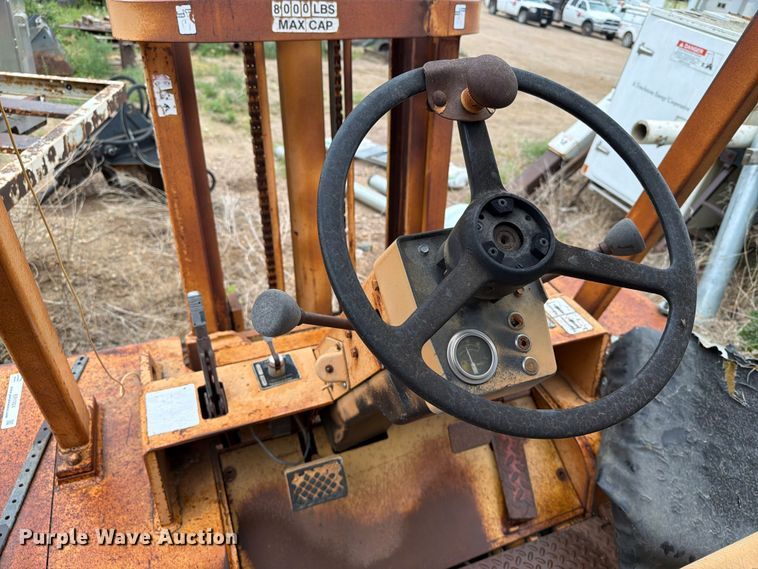 image for item ER1924 Caterpillar V80D forklift