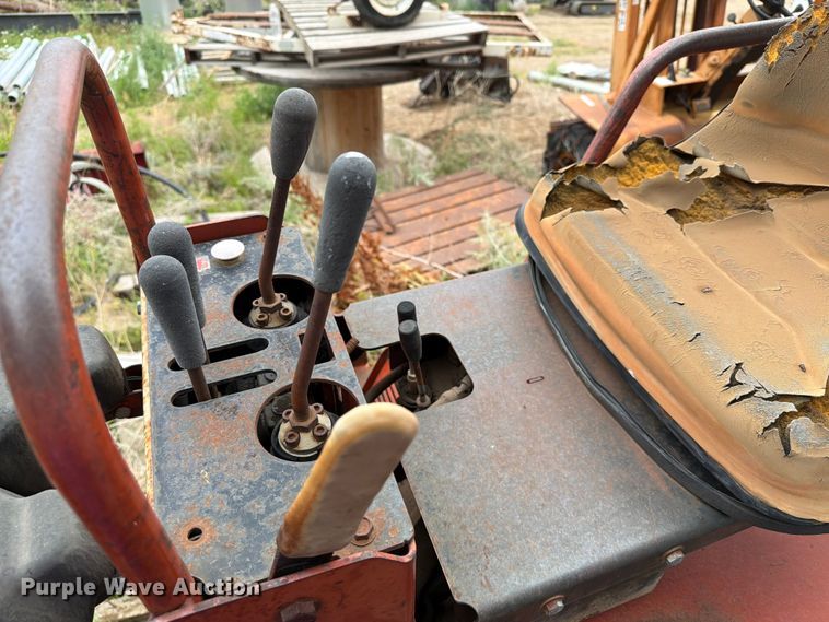 image for item ER1925 1999 Ditch Witch 3700DD trencher