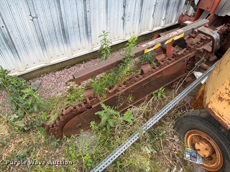 image for item ER1925 1999 Ditch Witch 3700DD trencher