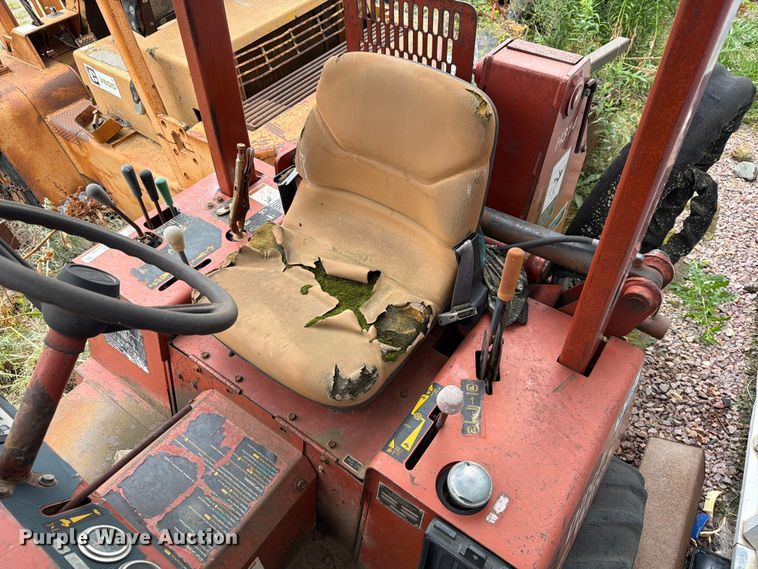 image for item ER1925 1999 Ditch Witch 3700DD trencher