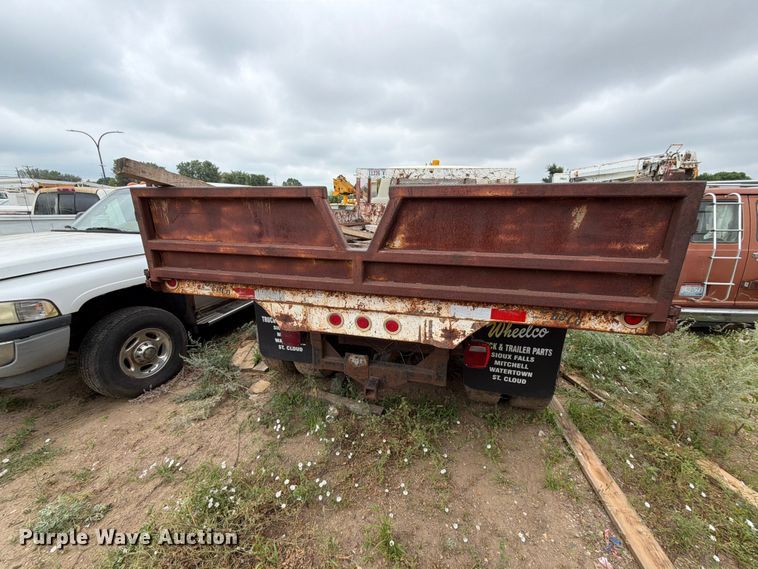 image for item ER1927 1986 Ford C800 dump truck