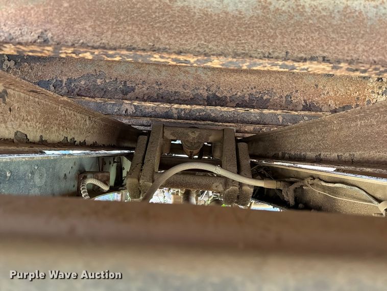 image for item ER1927 1986 Ford C800 dump truck