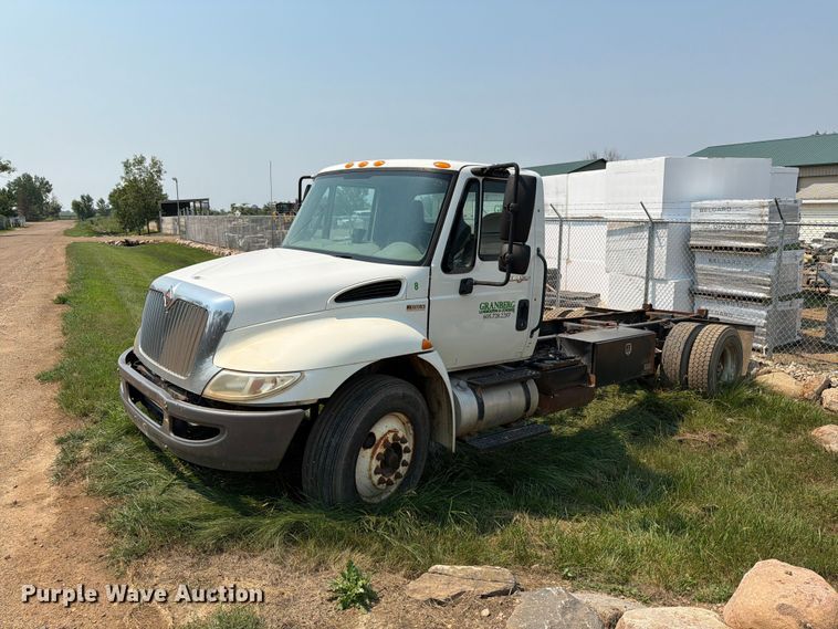 2012 International 4300 truck cab and chassis