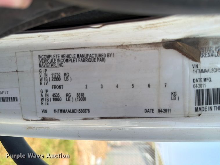 image for item ER1930 2012 International 4300 truck cab and chassis