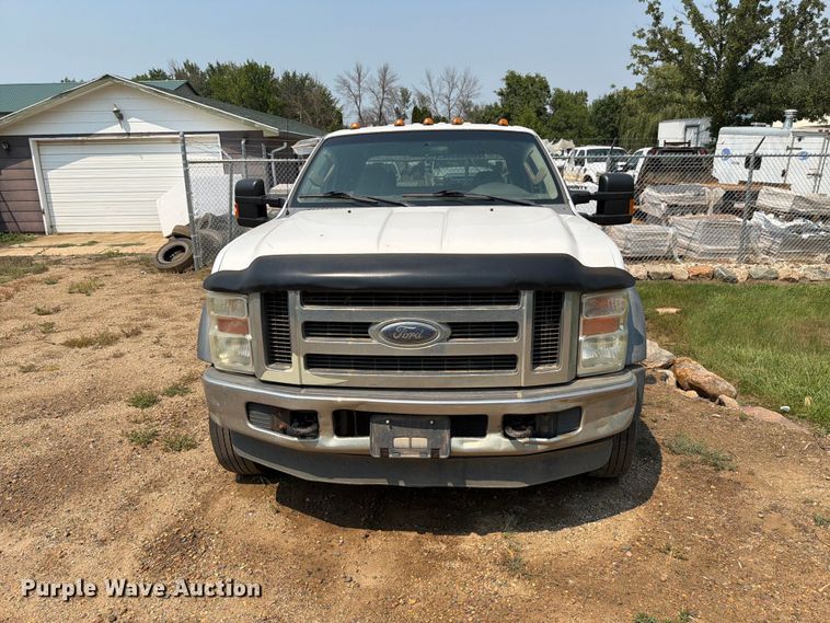 image for item ER1931 2010 Ford F450 Super Duty utility / service truck