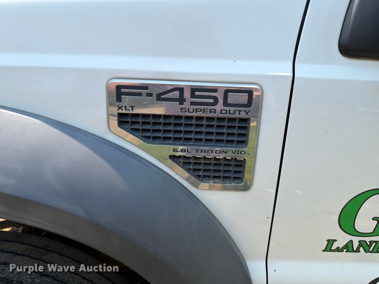 image for item ER1931 2010 Ford F450 Super Duty utility / service truck