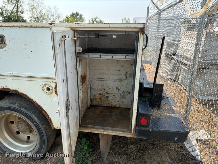 image for item ER1931 2010 Ford F450 Super Duty utility / service truck