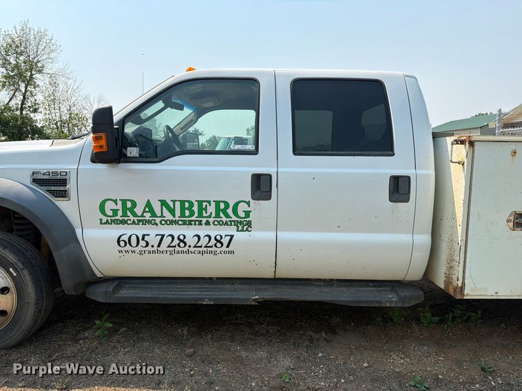 image for item ER1931 2010 Ford F450 Super Duty utility / service truck