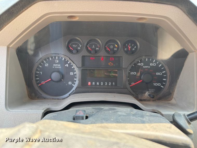 image for item ER1931 2010 Ford F450 Super Duty utility / service truck