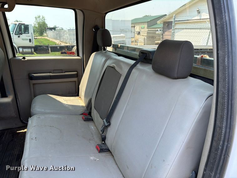 image for item ER1931 2010 Ford F450 Super Duty utility / service truck