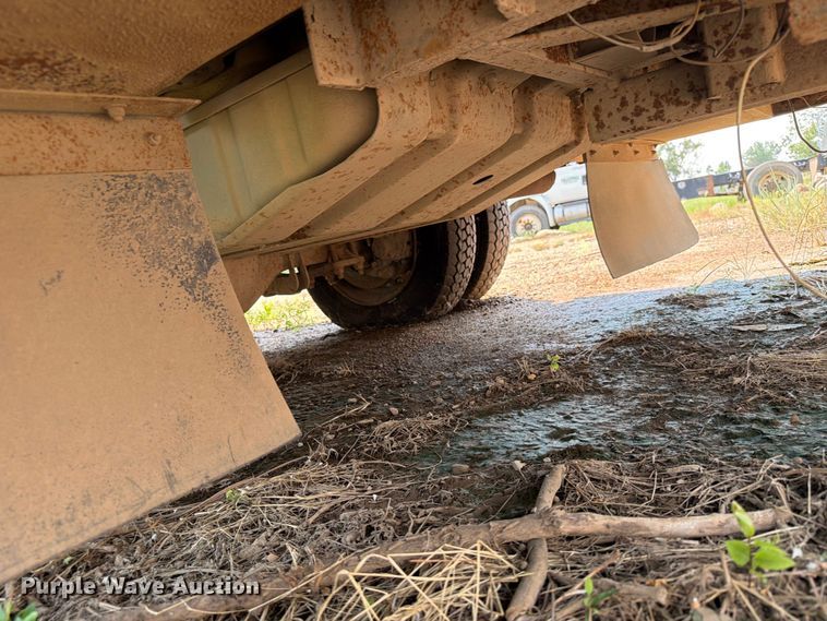 image for item ER1931 2010 Ford F450 Super Duty utility / service truck
