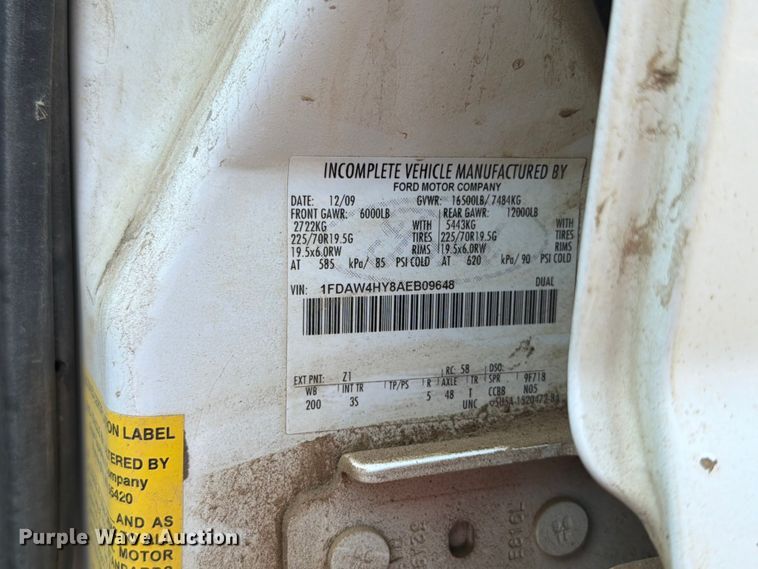 image for item ER1931 2010 Ford F450 Super Duty utility / service truck