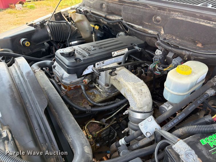 image for item ER1937 2005 Dodge Ram 3500 Ext. Cab utility bed pickup truck