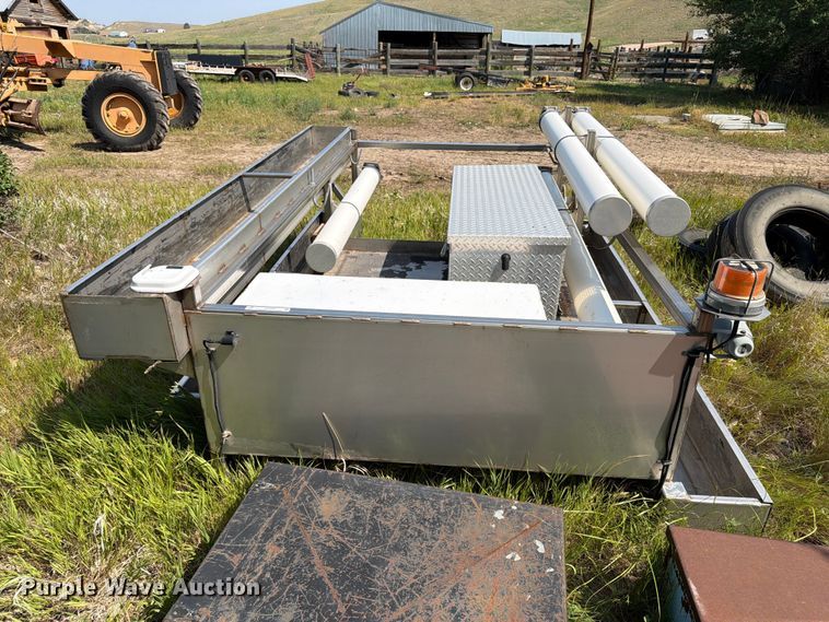 image for item ER1955 Pickup truck flatbed