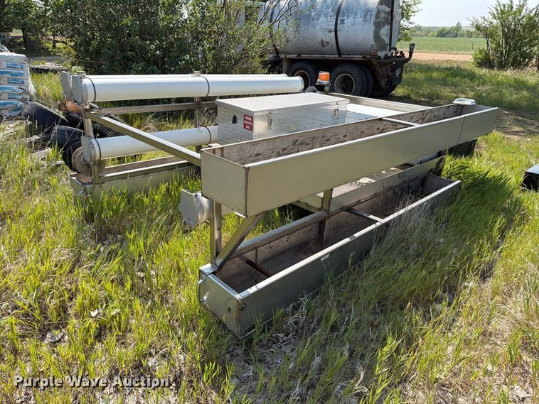 image for item ER1955 Pickup truck flatbed