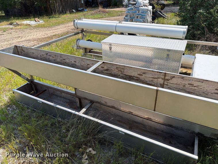 image for item ER1955 Pickup truck flatbed