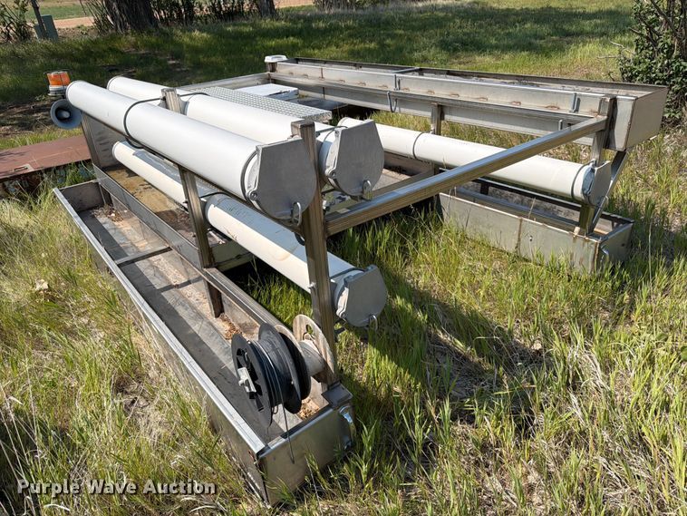 image for item ER1955 Pickup truck flatbed