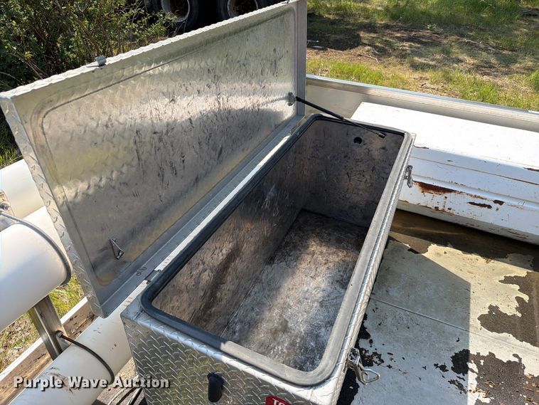 image for item ER1955 Pickup truck flatbed