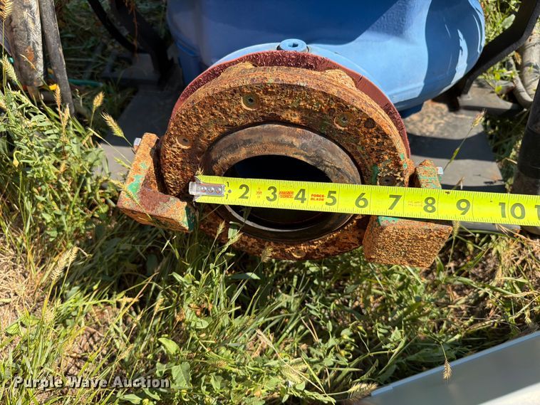 image for item ER1959 0 (2) Sulzer XFP105J-CB2-PE860/4 pumps