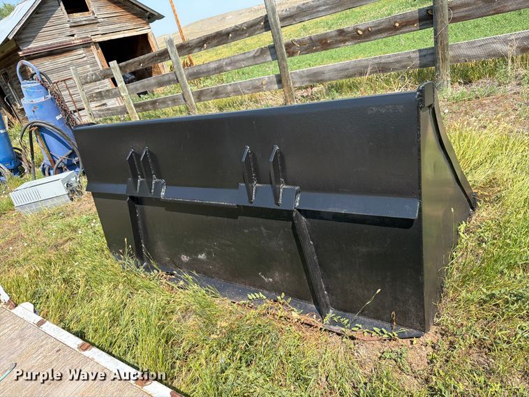 image for item ER1960 Wheel loader bucket