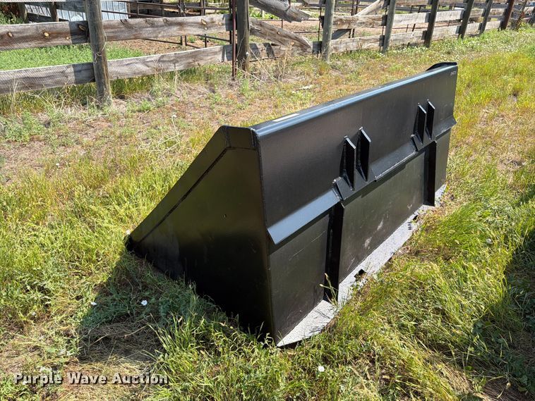 image for item ER1960 Wheel loader bucket