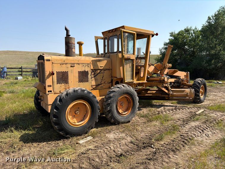image for item ER1962 1975 Champion 560S motor grader