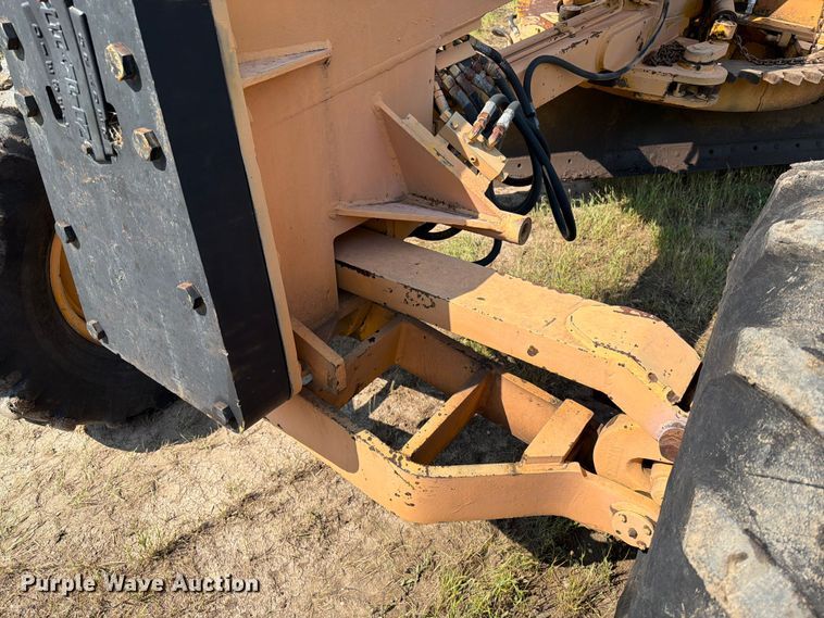 image for item ER1962 1975 Champion 560S motor grader