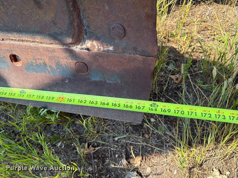 image for item ER1962 1975 Champion 560S motor grader