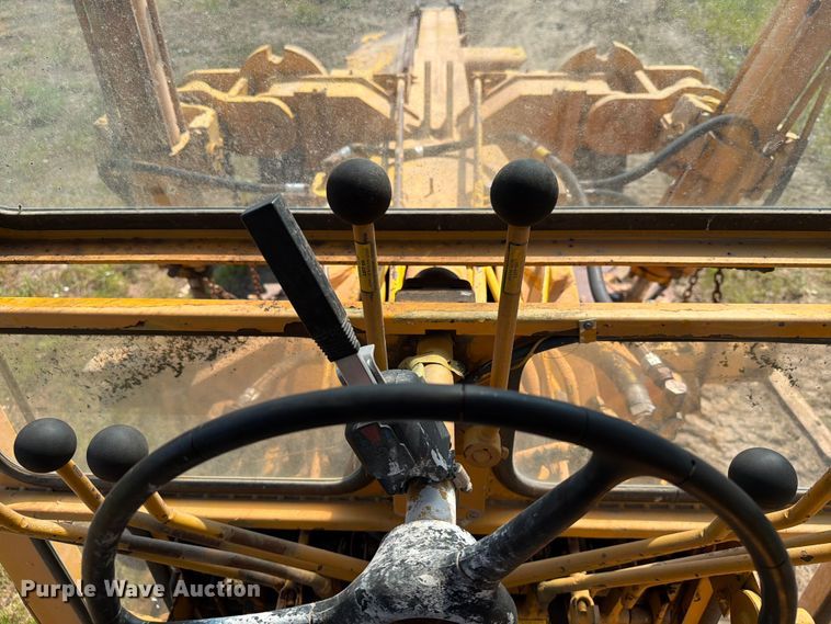image for item ER1962 1975 Champion 560S motor grader