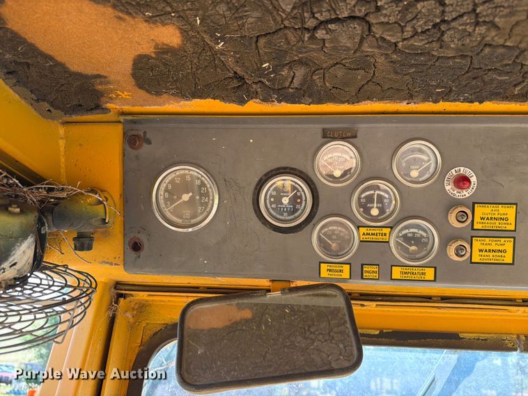 image for item ER1962 1975 Champion 560S motor grader