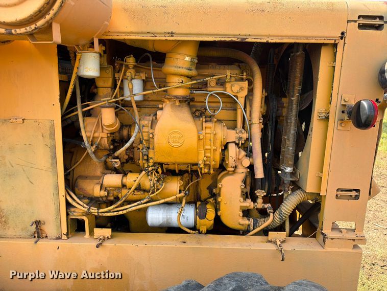 image for item ER1962 1975 Champion 560S motor grader