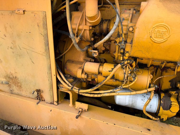 image for item ER1962 1975 Champion 560S motor grader