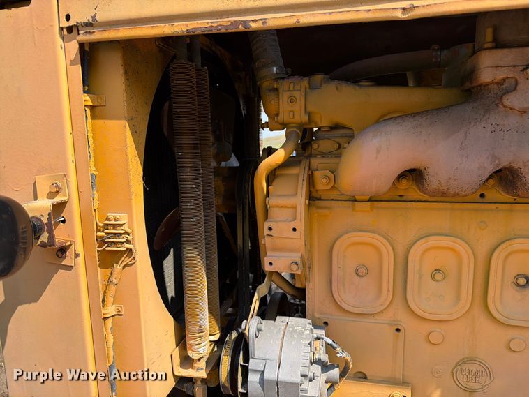 image for item ER1962 1975 Champion 560S motor grader