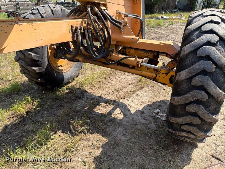 image for item ER1962 1975 Champion 560S motor grader