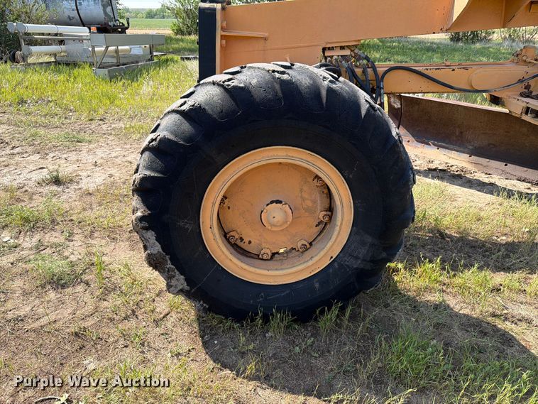 image for item ER1962 1975 Champion 560S motor grader