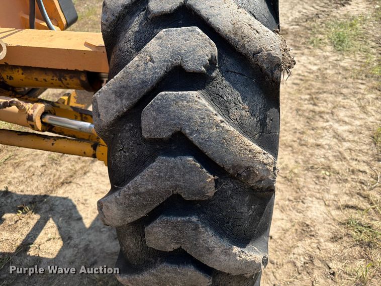 image for item ER1962 1975 Champion 560S motor grader