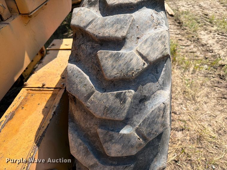 image for item ER1962 1975 Champion 560S motor grader