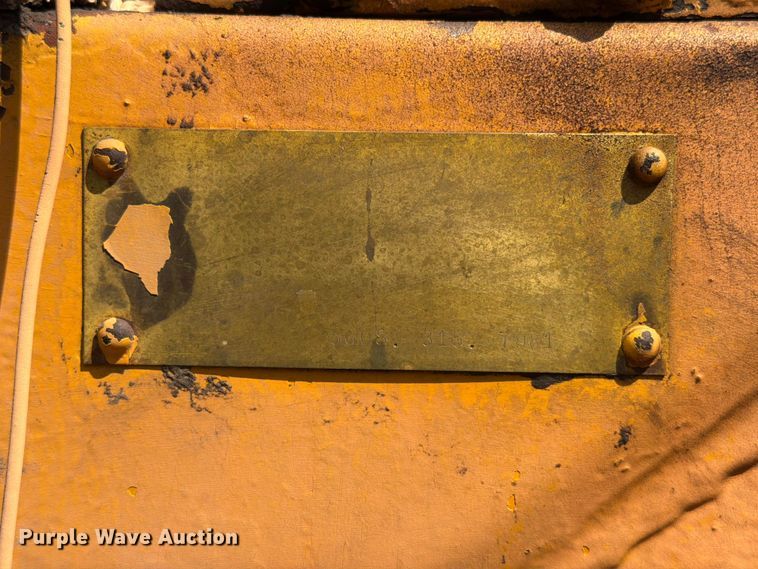 image for item ER1962 1975 Champion 560S motor grader