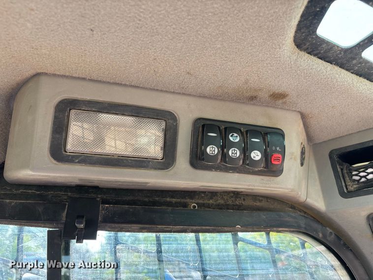 image for item ER3162 2018 Caterpillar 289D tracked skid steer loader
