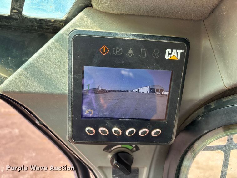 image for item ER3162 2018 Caterpillar 289D tracked skid steer loader