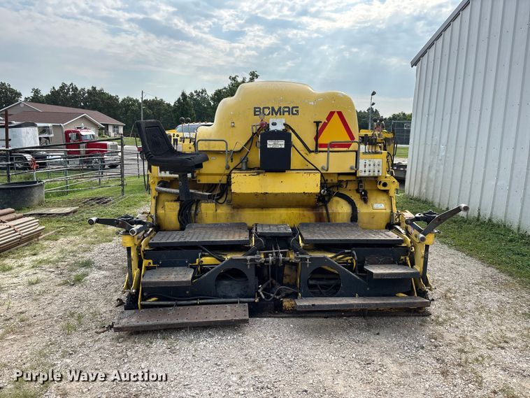 image for item ER3181 Bomag 813RT paver