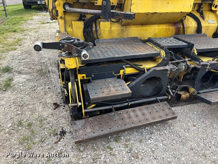 image for item ER3181 Bomag 813RT paver