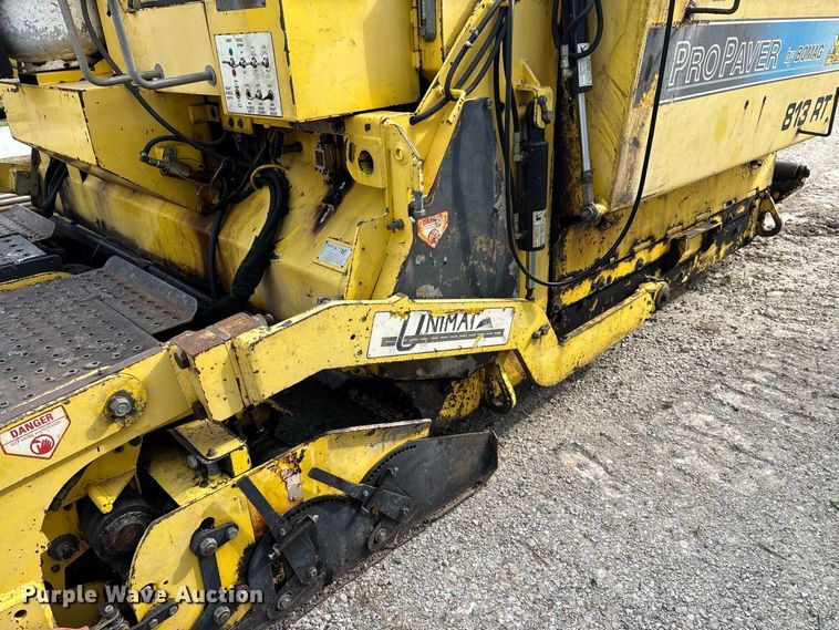 image for item ER3181 Bomag 813RT paver