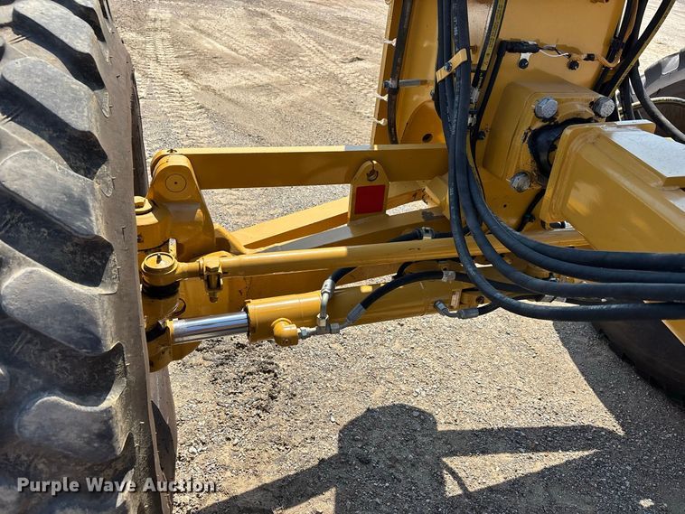 image for item ER3185 2020 Caterpillar 150 motor grader