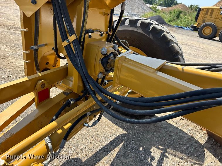 image for item ER3185 2020 Caterpillar 150 motor grader