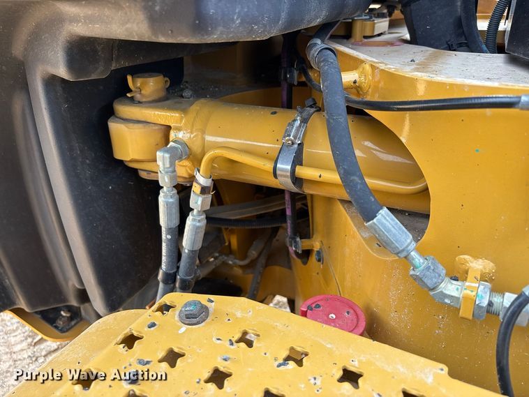 image for item ER3185 2020 Caterpillar 150 motor grader