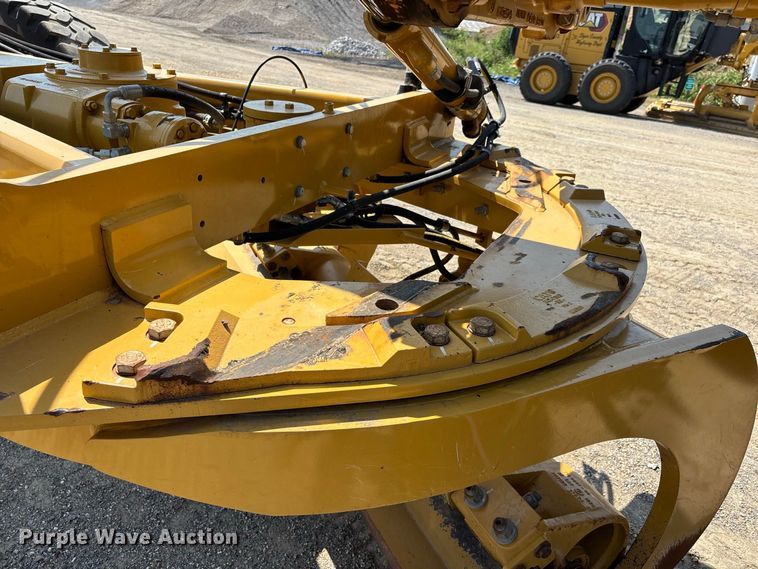 image for item ER3185 2020 Caterpillar 150 motor grader