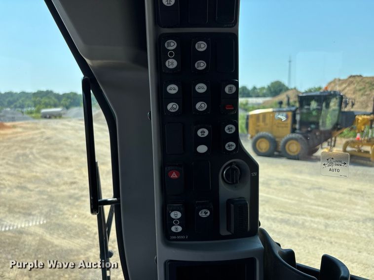 image for item ER3185 2020 Caterpillar 150 motor grader