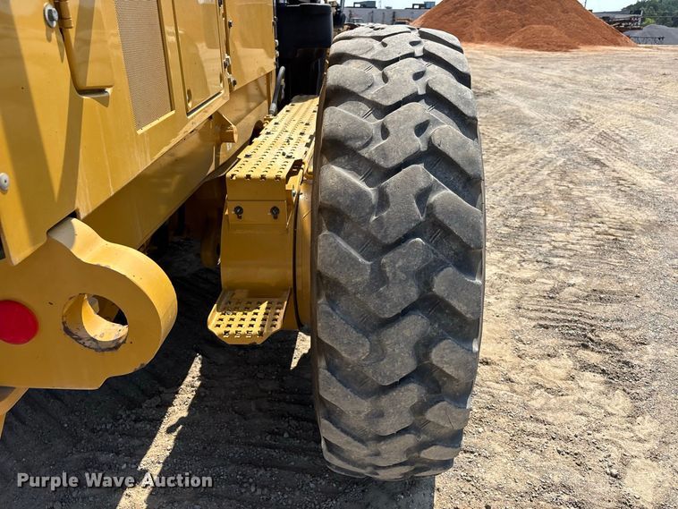 image for item ER3185 2020 Caterpillar 150 motor grader